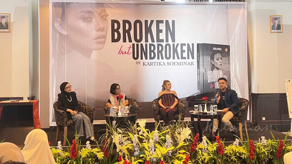 Stage view of Book Released Broken But Unbroken by Kartika Soeminar