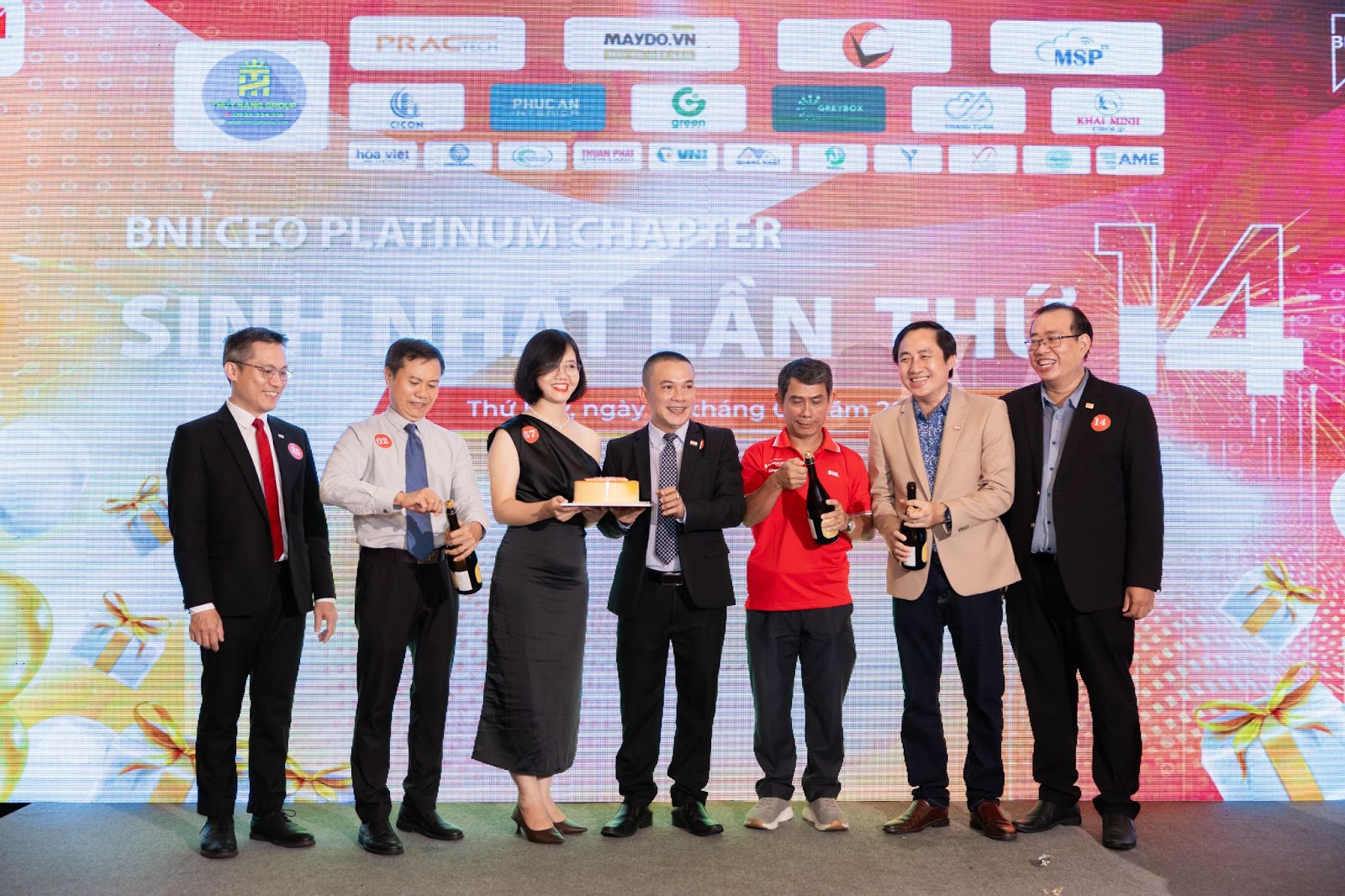 Các đại diện của BNI CEO Chapter Các đại diện của BNI CEO Chapter