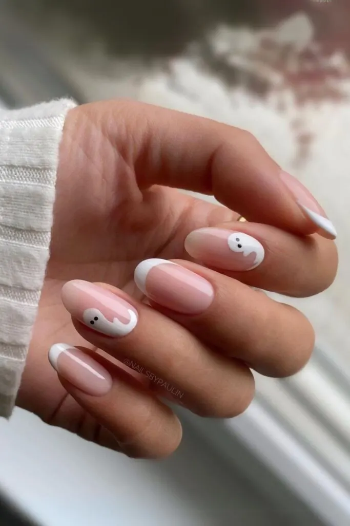 Simple Halloween Nails