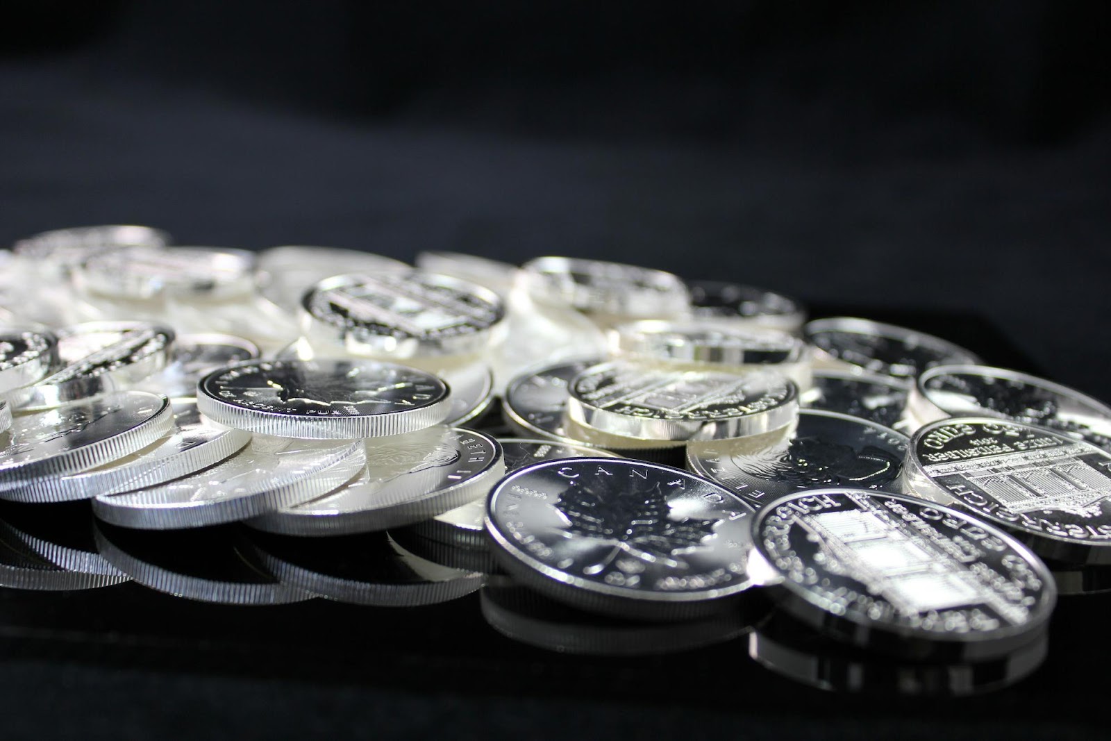 Different methods of investing in silver