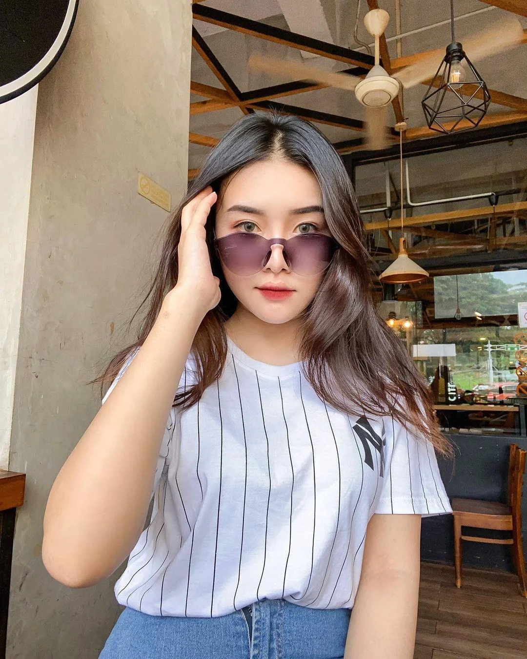 Gadis Indo: Imut, Polos, Memikat, gadis imut, cewek polos, wanita indo