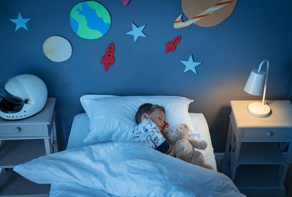 : Do Not Allow Your Kids To Sleep Under Direct Beams