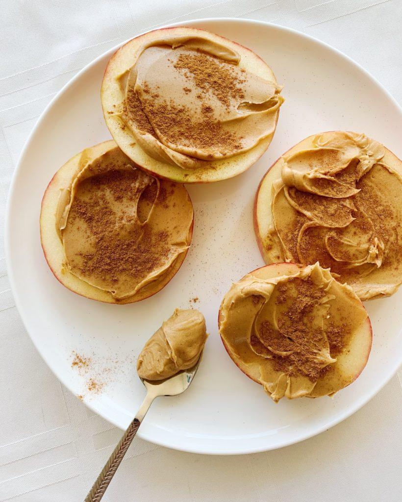 Apple “Cookies” with Peanut Butter | Sugar Free Low Carb Desserts