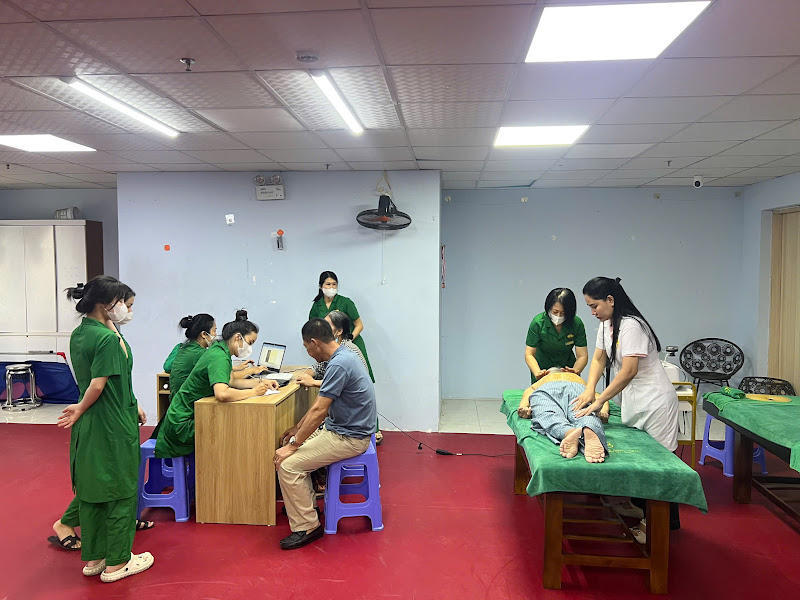 Chăm sóc sức khỏe cộng đồng tại KĐT Thanh Hà: Khi yêu thương được trao từ những điều giản dị nhất