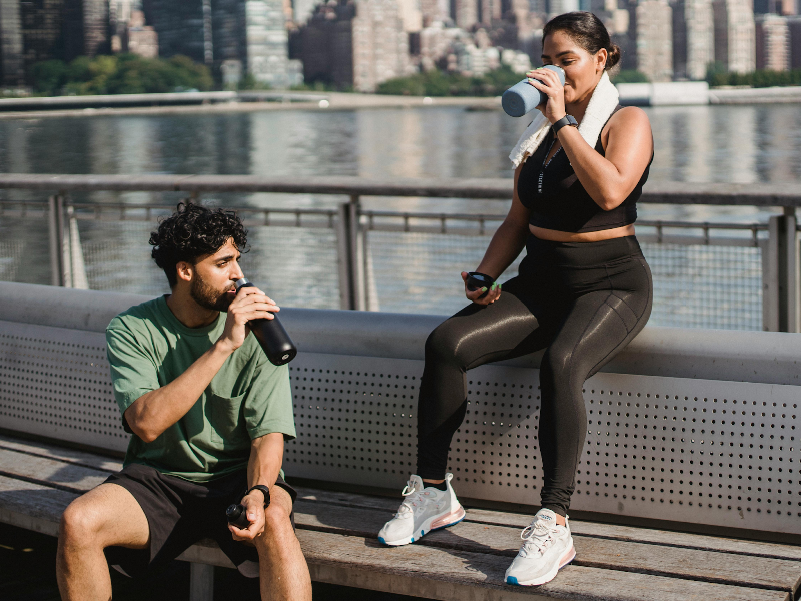 SLOW - Prfect Hydration Partner