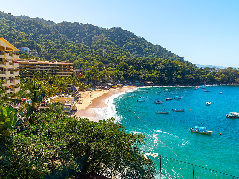 More About Puerto Vallarta’s Beautiful Banderas Bay