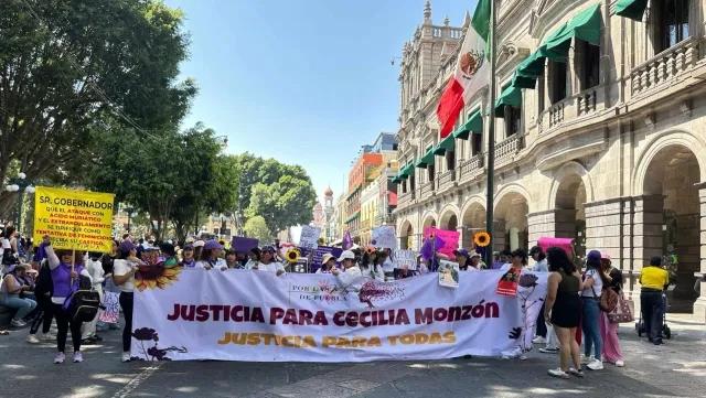 Marcha por la justicia de Cecilia Monzon llega al zócalo. Foto: Maggie Castillo | N+