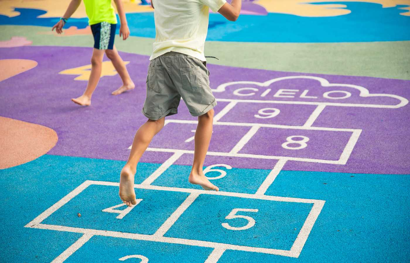 Latihan Kelincahan untuk Anak 2-5 Tahun - Hopscotch (Setatak)