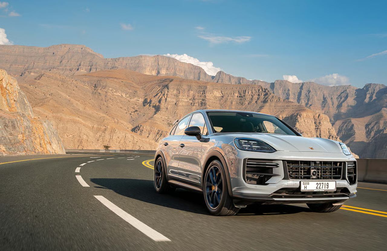 Detailed review of the 2025 Porsche Cayenne Turbo GT, a luxury high-performance SUV that broke lap records at Yas Marina circuit. 