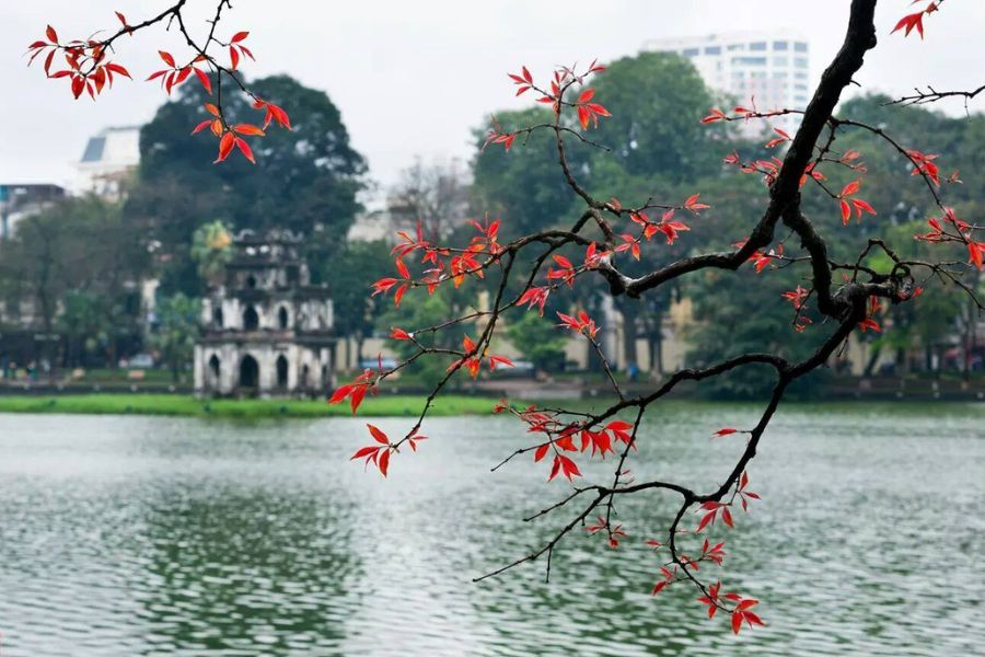 Hoan Kiem Lake