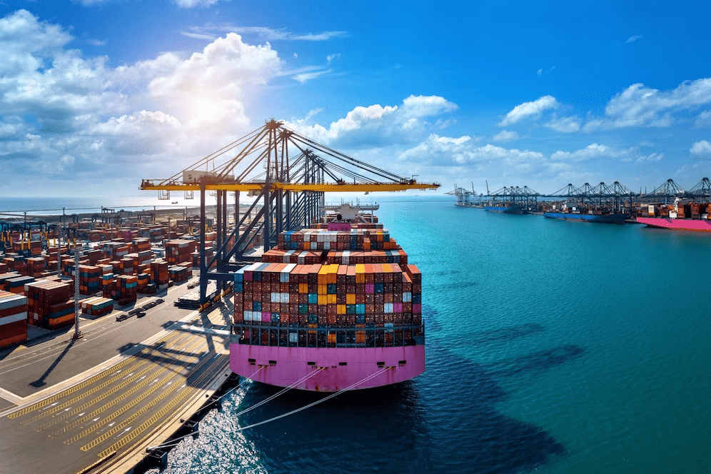 Doanh nghiệp nắm rõ quy định, chuẩn bị đầy đủ giấy phép con thì hoạt động sẽ thuận lợi và tránh rủi ro pháp lý