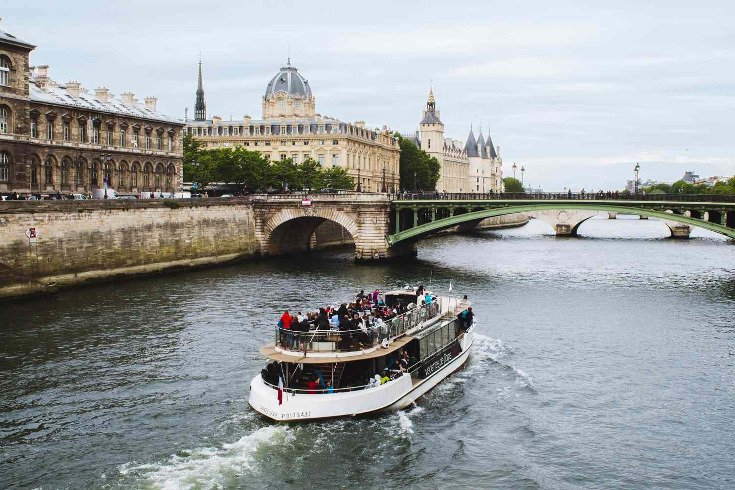 Things to do in Italy - Seine River Cruise