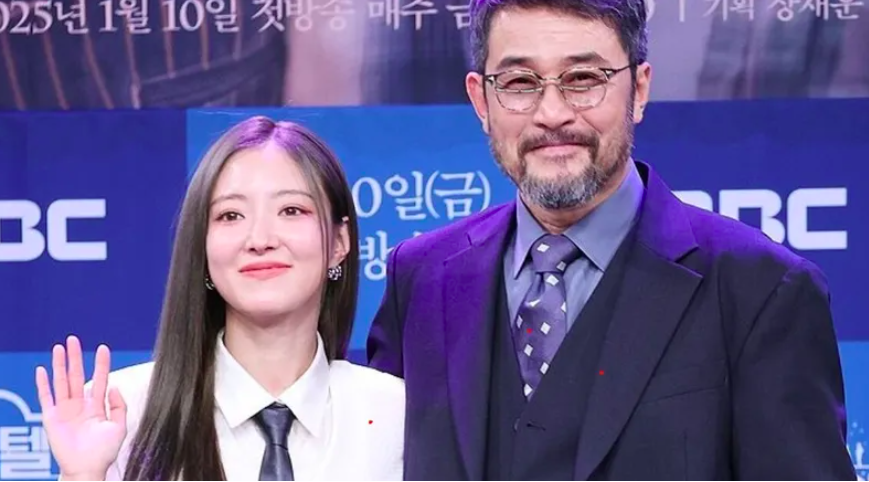 This contains an image of Lee Se Young 'And Choi Min Soo