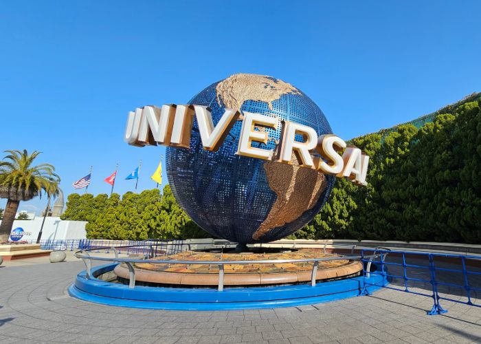 The Universal logo statue at the entrance of Universal Studios Japan in Osaka