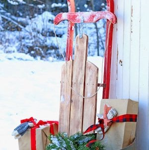 DIY Vintage Sled 