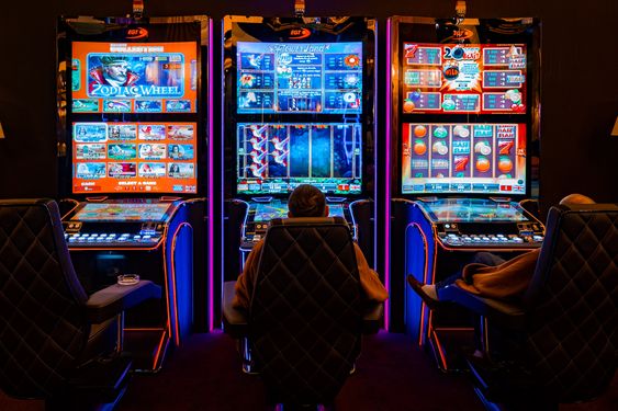 Rise of Online Casinos: A Modern Gaming Revolution