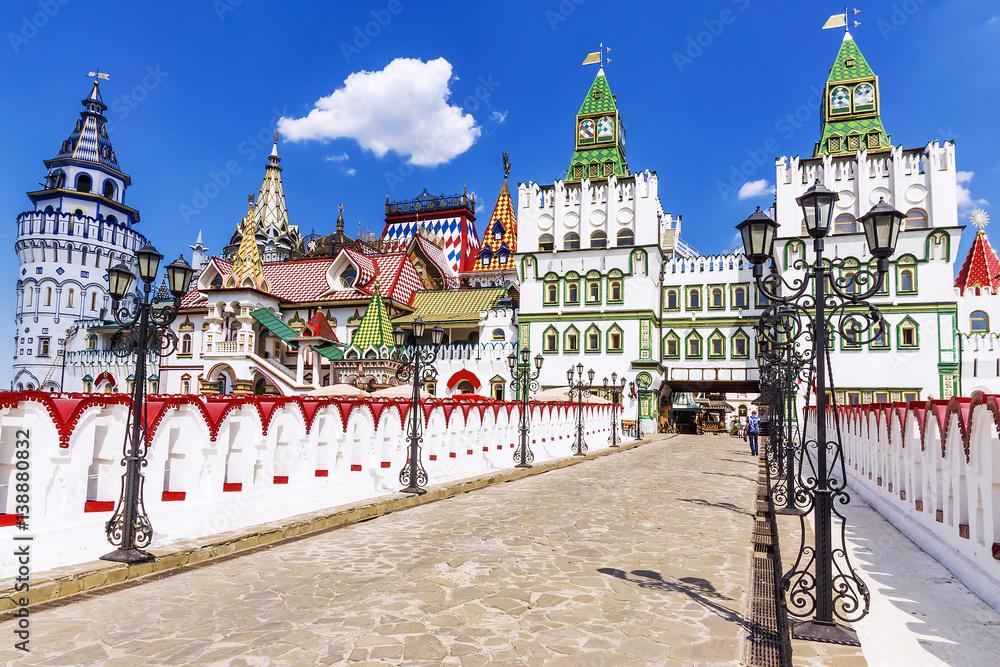 Photo & Art Print Izmailovo Kremlin in Moscow, Russia, dimbar76