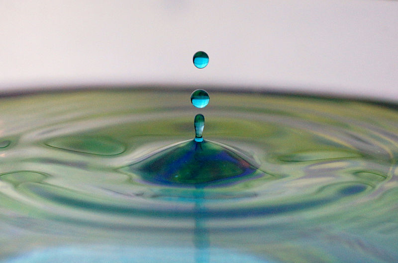  Acoustic liquid handlers use sound waves to manipulate tiny water droplets for various applications. 