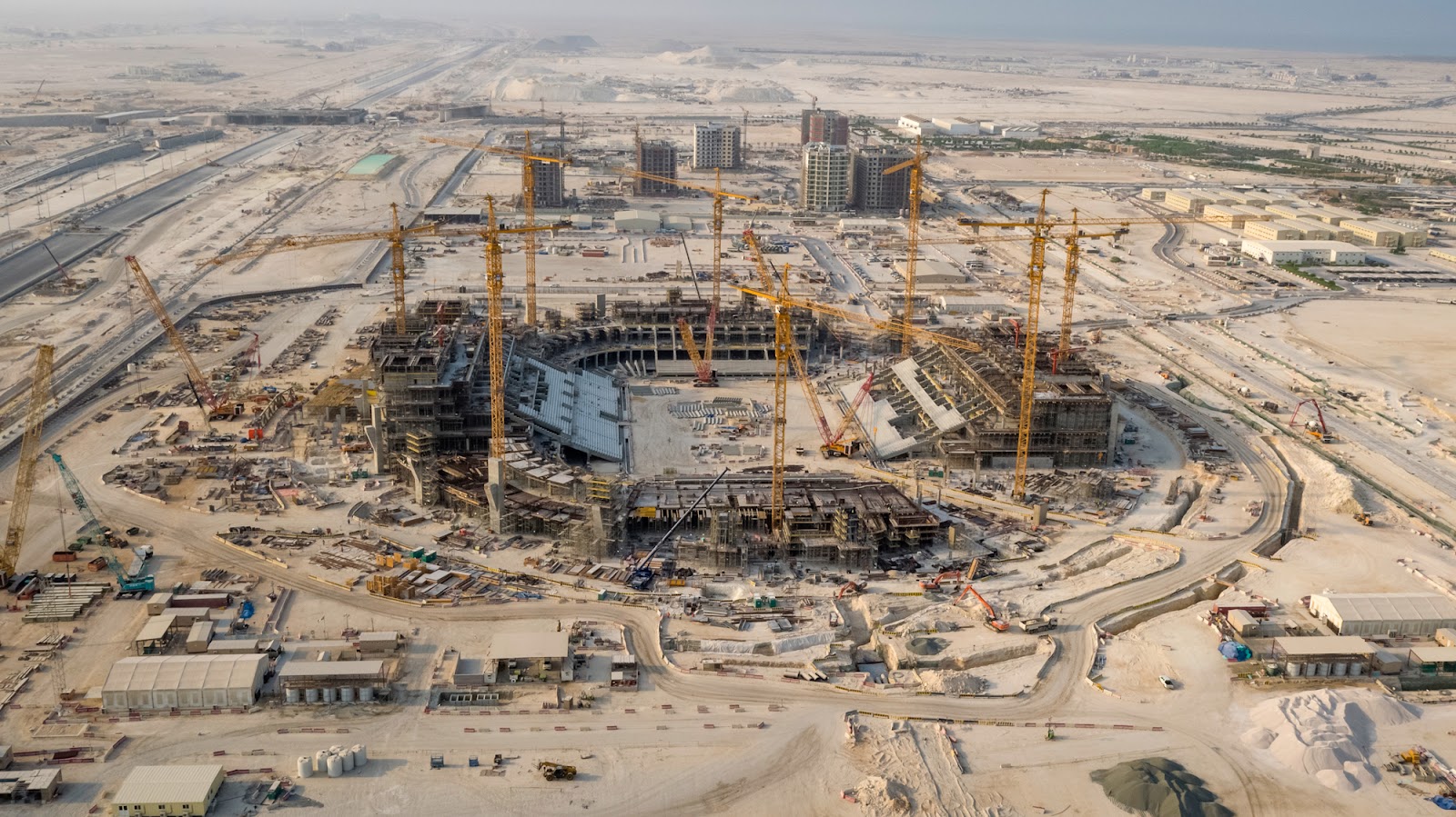 World Cup 2022: Qatar's $200 Billion Dash Hits Construction Cliff -  Bloomberg