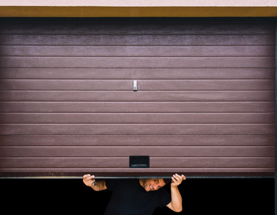 how to fix a broken garage door