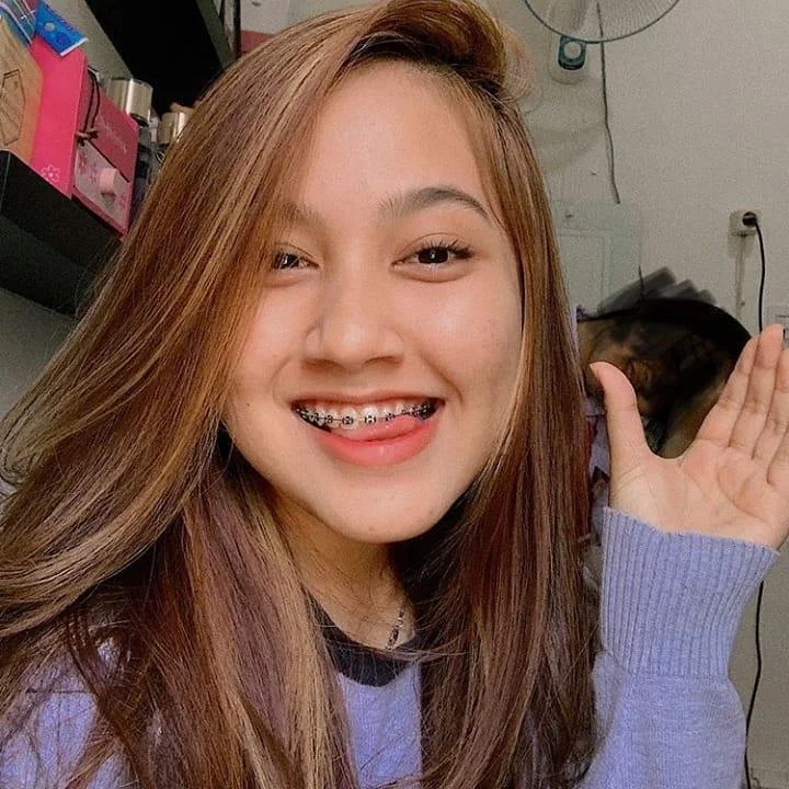 Cewek Menggoda yang Membuat Setiap Momen Terasa Begitu Menggairahkan, cewek menggoda, momen menggairahkan, gadis seksi