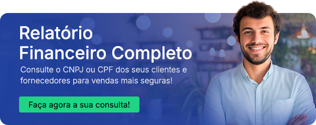 Empreendedor feliz por ter relatório financeiro completo da Consulta Eutbem