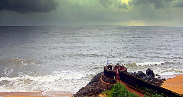  Bekal Beach: Forts and Blue Horizons