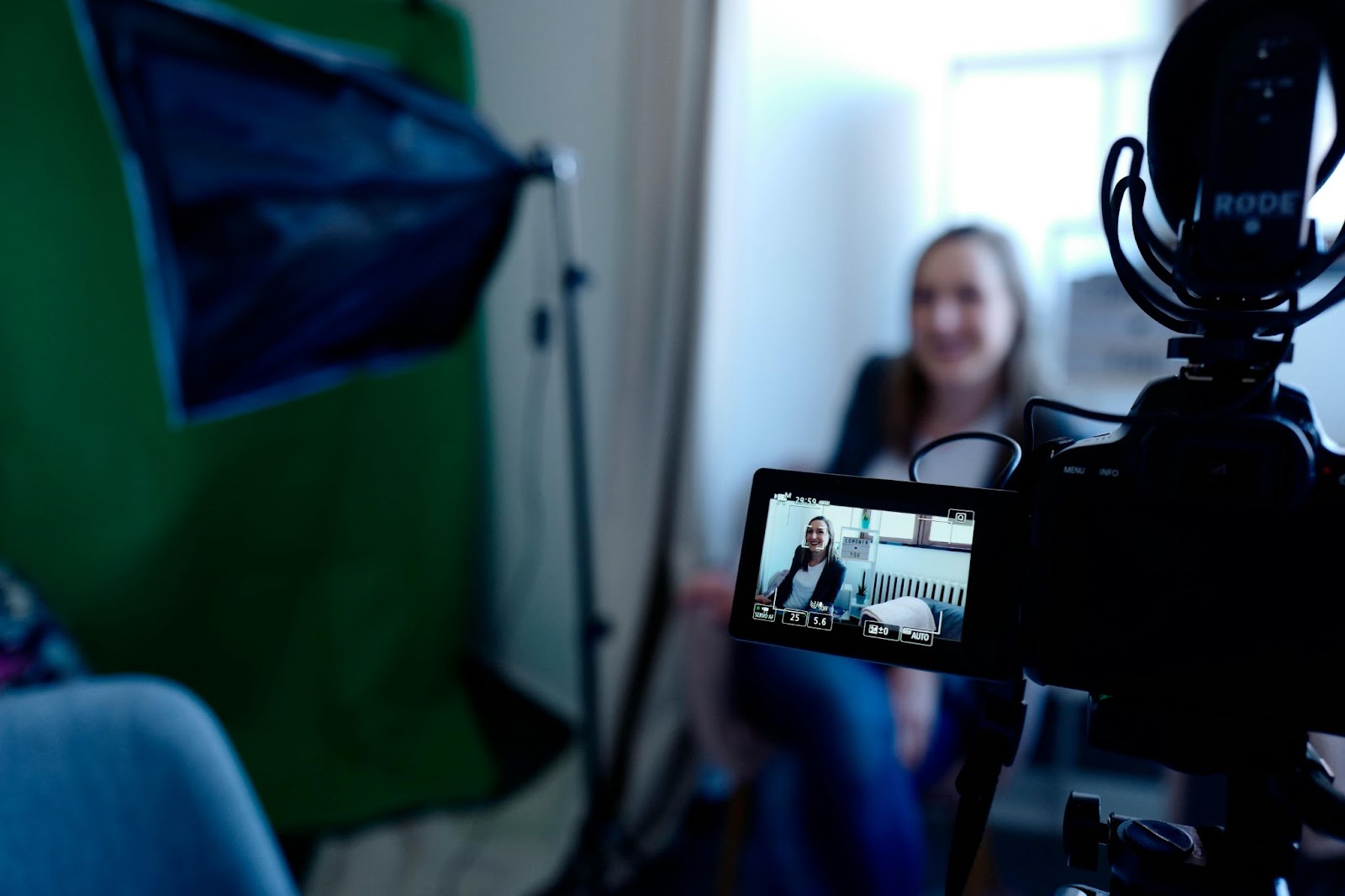 Tips for Dentists to Maximize Video Content