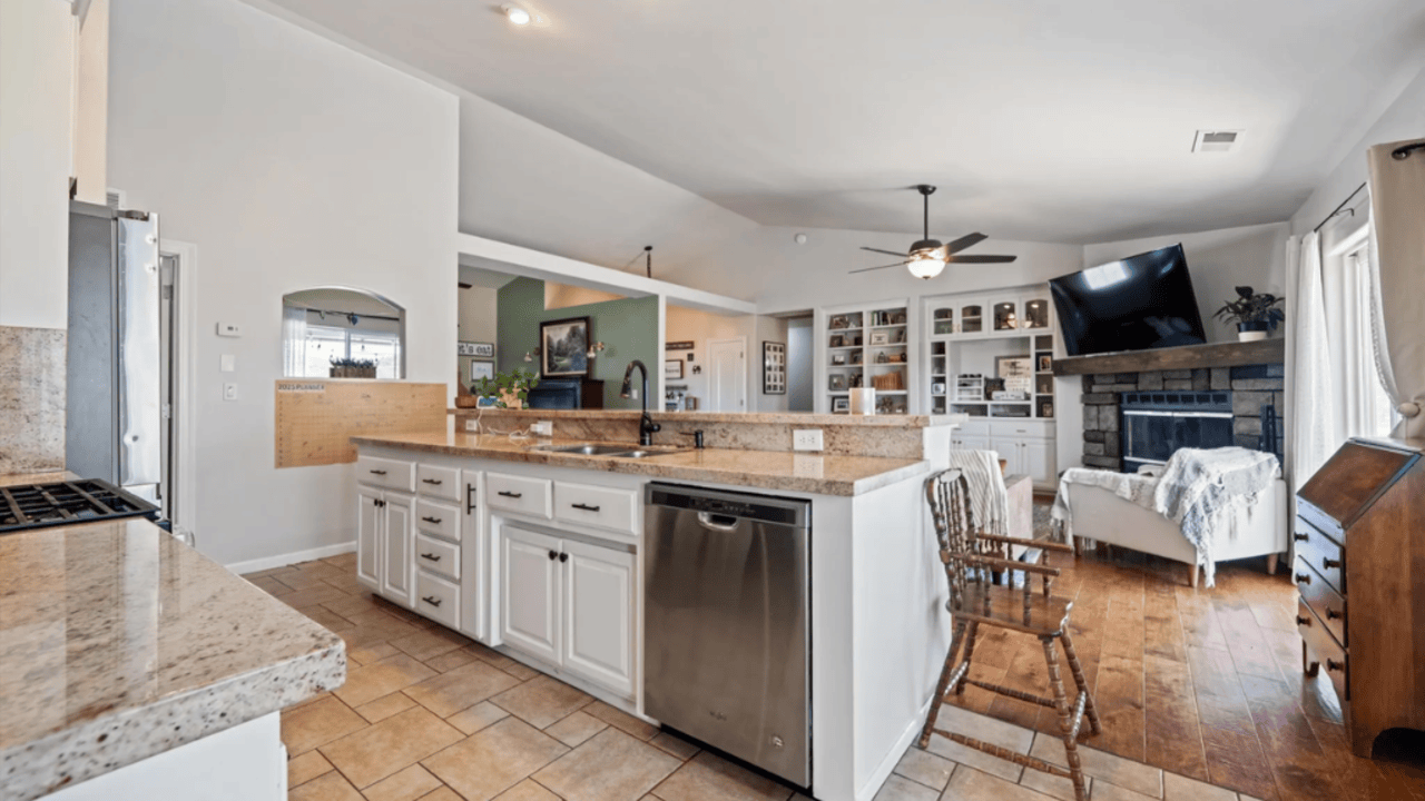 Tour This 2,072 Sq Ft Modern Ranch Style Home in East Golden Hills Tehachapi, CA with Scenic Views and Attached Garage