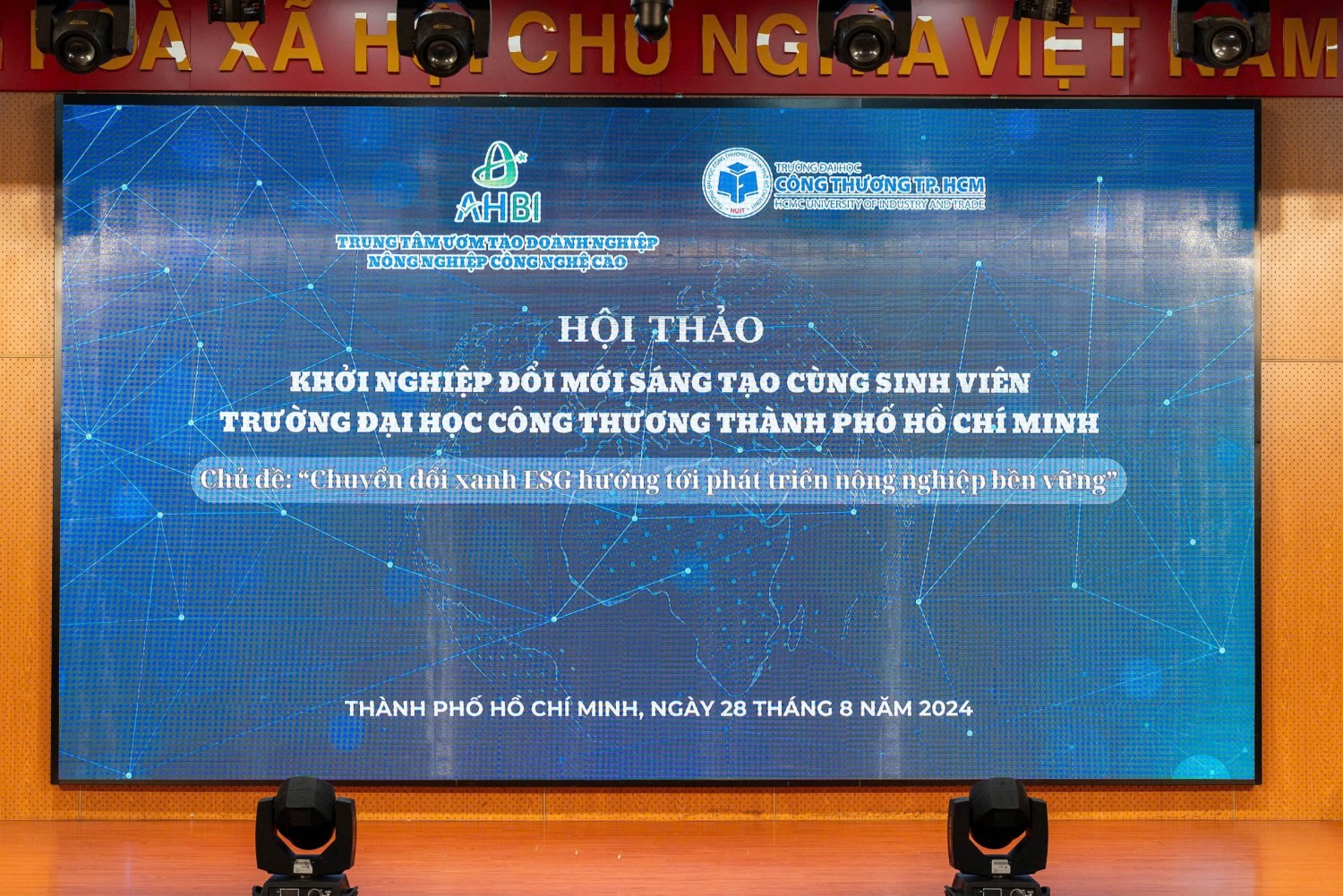 Hội thảo “Khởi nghiệp đổi mới sáng tạo cùng sinh viên trường Đại học Công Thương TPHCM” với chủ đề “Chuyển đổi xanh ESG hướng tới phát triển nông nghiệp bền vững”