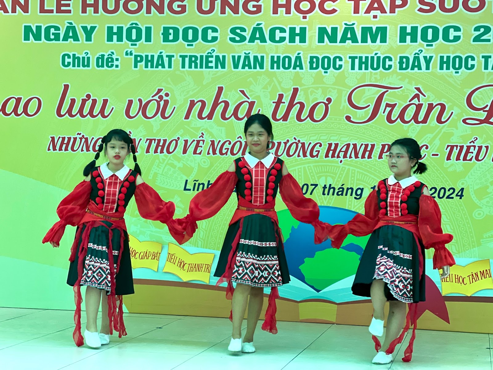 học sinh trường tiểu học lĩnh nam