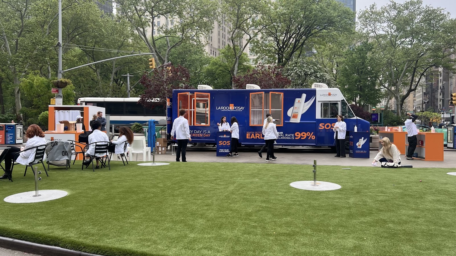 22ft glass box truck for brand experiences