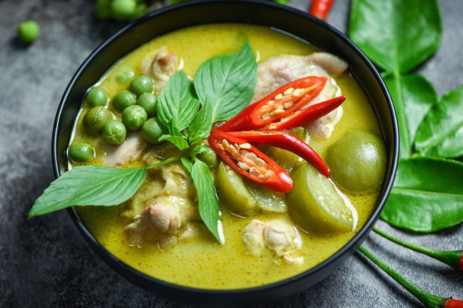 Thai Green Curry (Gaeng Keow Wan) is a famous dish known for its rich, creamy texture, mild spiciness, and vibrant green color.