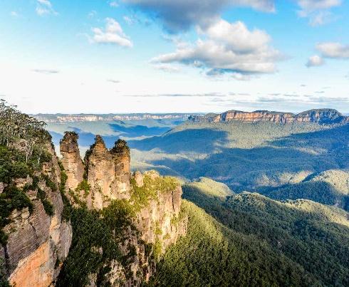 7 Reasons to Visit Australia's Blue Mountains