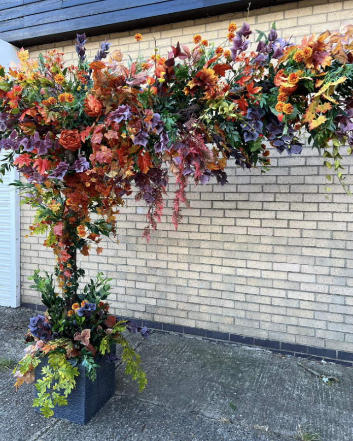 IVY CRUZ Flower Walls, Floral Arrangements | Commercial and Functions