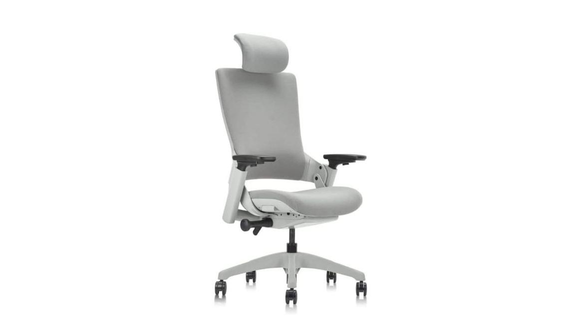 Clatina Mellet Ergonomic Executive Chair with Headrest