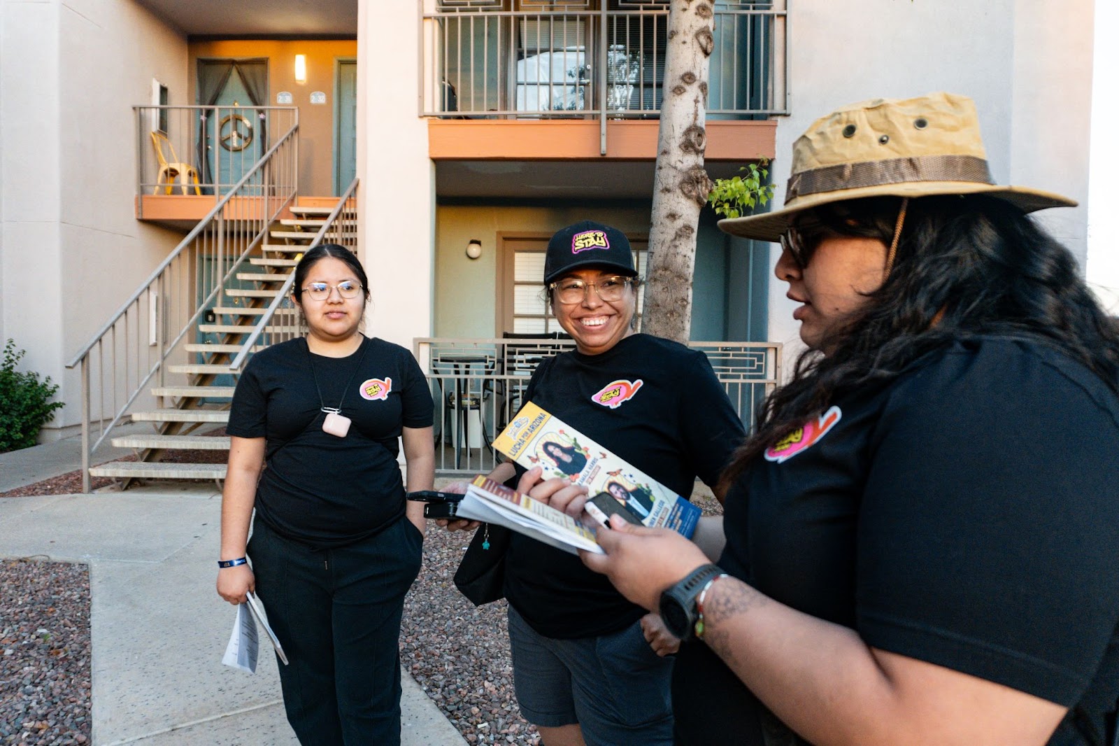 UWDA Volunteers canvassing