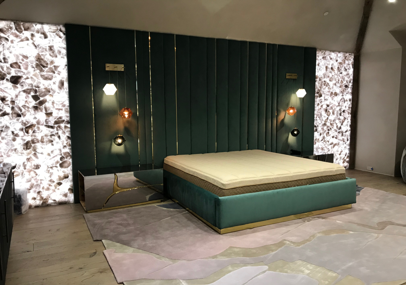 Bedroom Lighting Trends in 2024