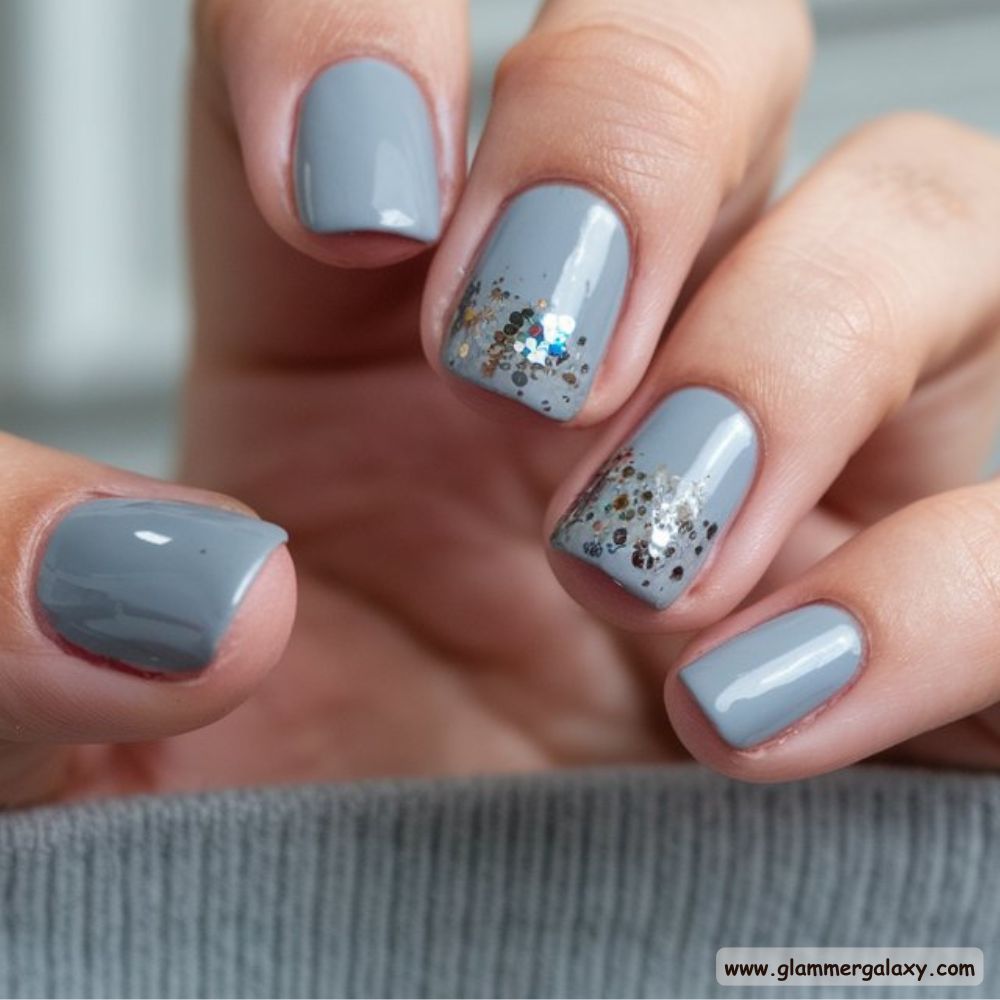 Winter Gray Nails having Sparkling Glitter Accent
