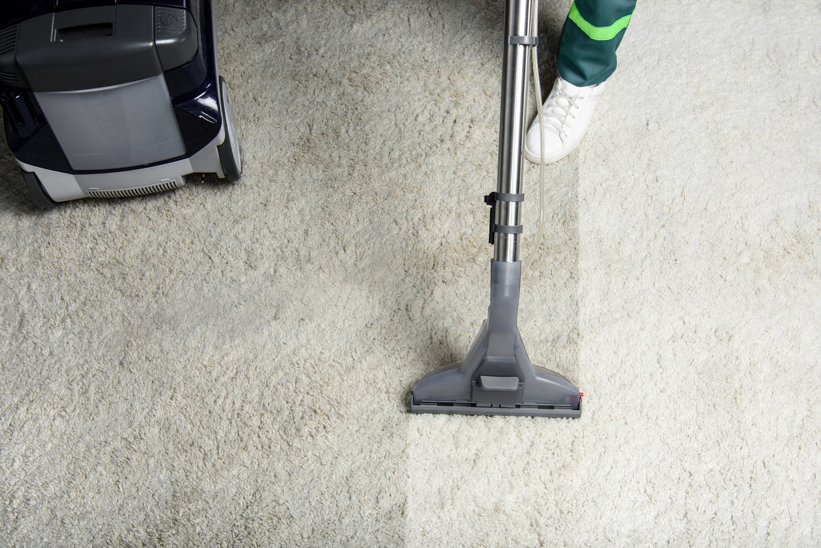 Professional carpet cleaning gets deep into the carpet fibers