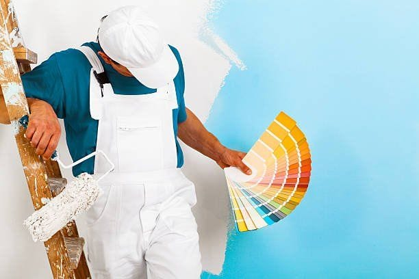 The Art of Painting: Understanding the Roles of Professional Painters and Contractors