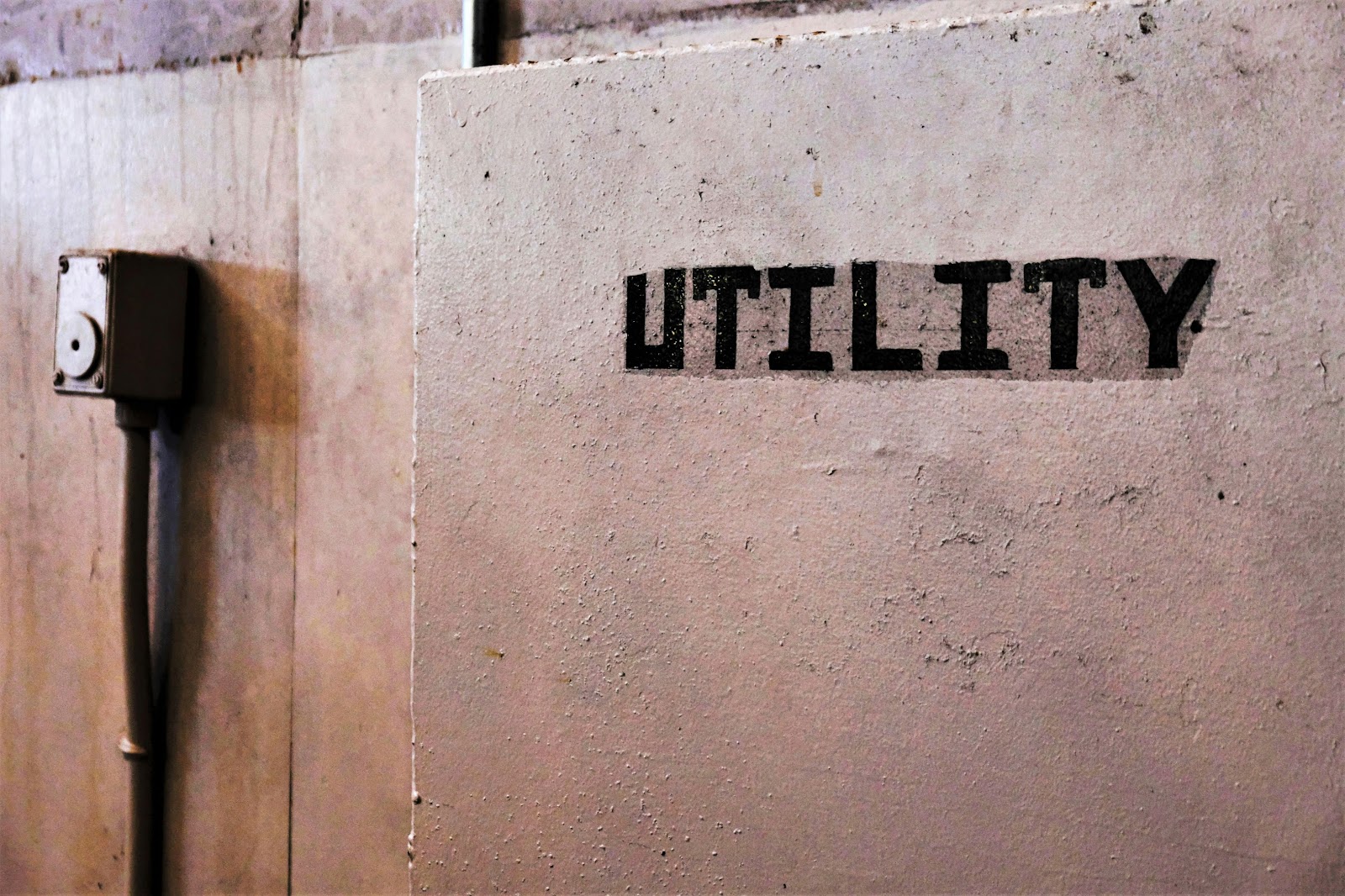 utilities included apartment, property management, property managers