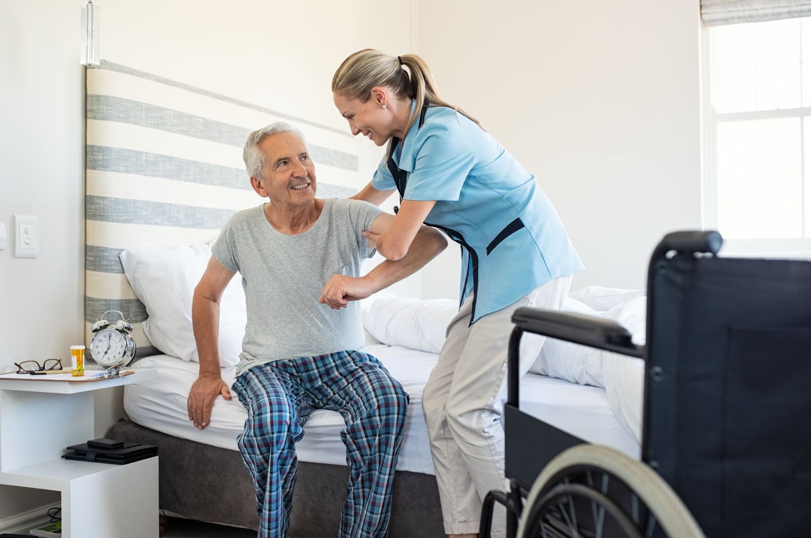 Service de soins à domicile pour les personnes âgées