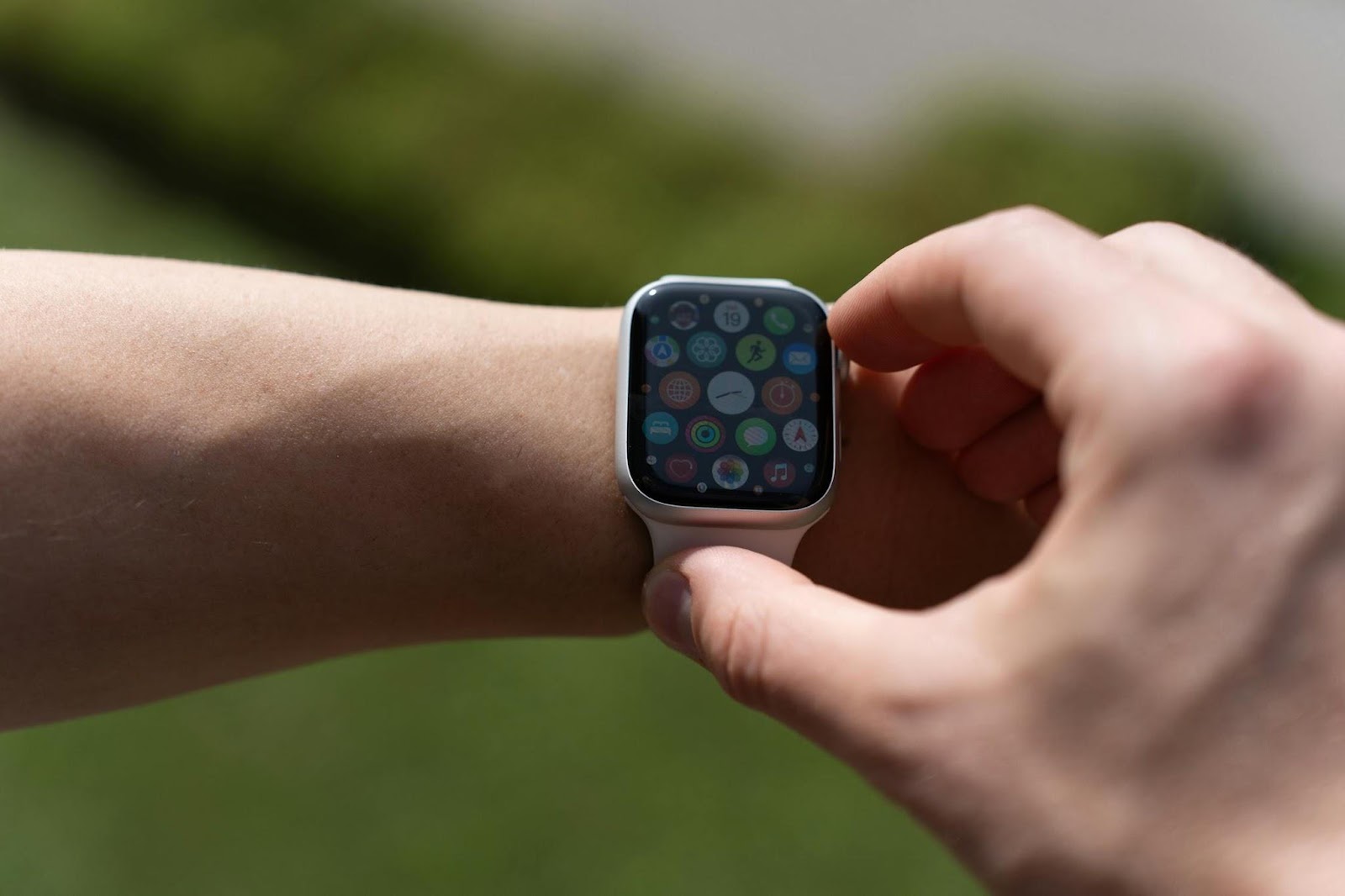 The Best Sports Apps to Keep You Connected