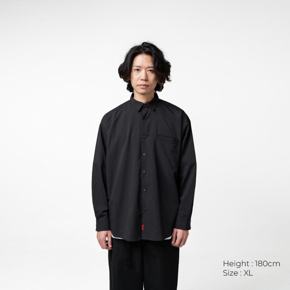 Bodypack Pierce Long Sleeves Shirt College Outfit