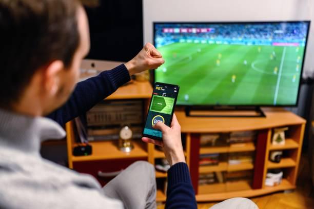 The Rise of Online Sports Broadcasts: A Look at 복구티비