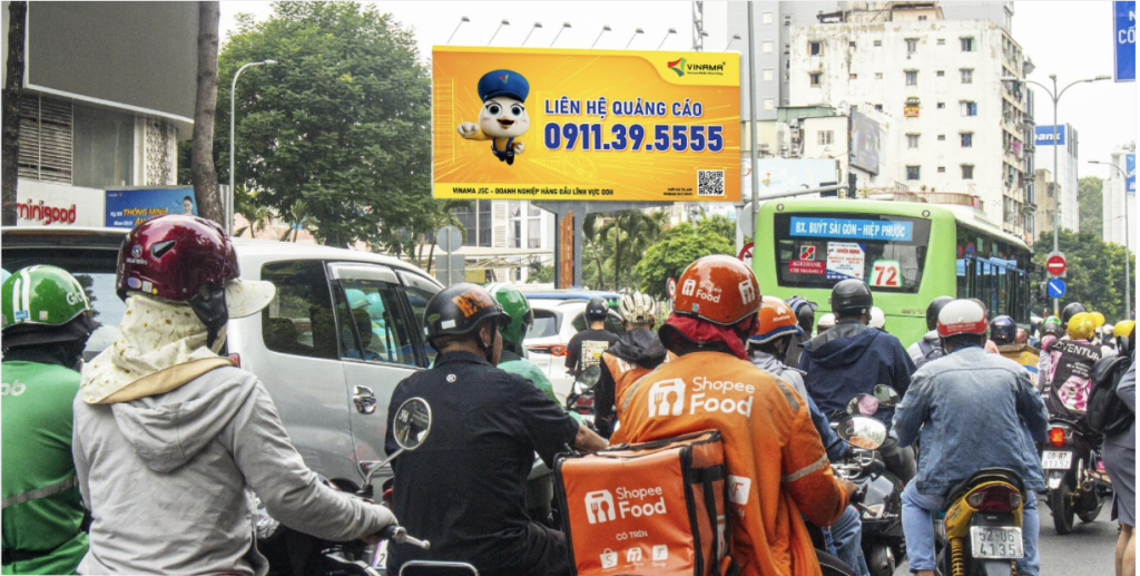 billboard ngoài trời VINAMA