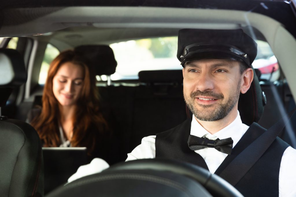 What are the Benefits of Hiring Chauffeur Services? Explore Now