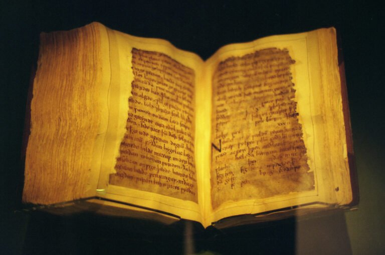 The Legacy of Beowulf l A Timeless Epic in Literature