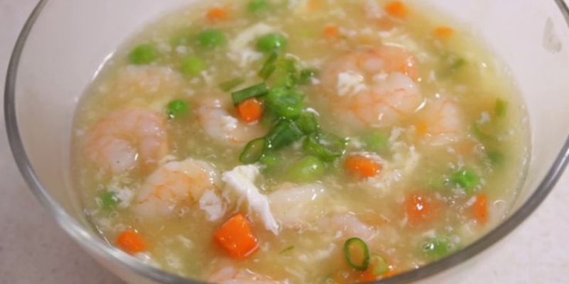 What is Shrimp with Lobster Sauce?